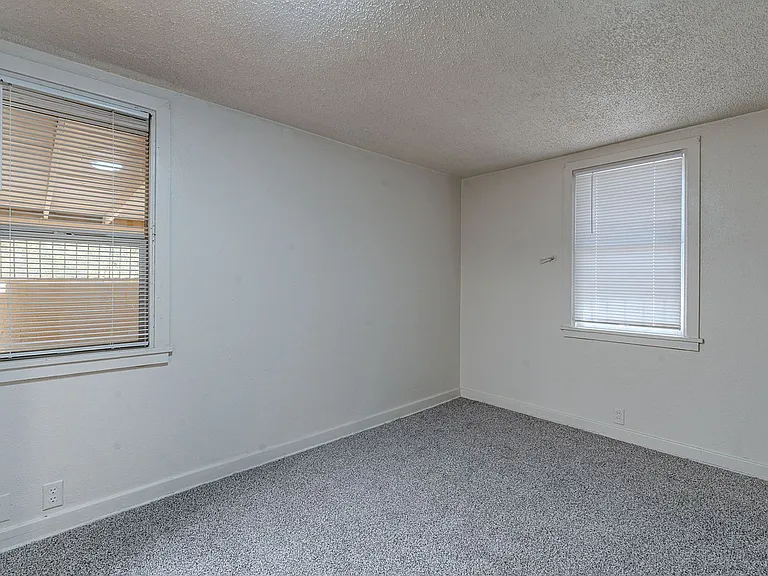 3118 N Santa Rita Ave — Photo 25