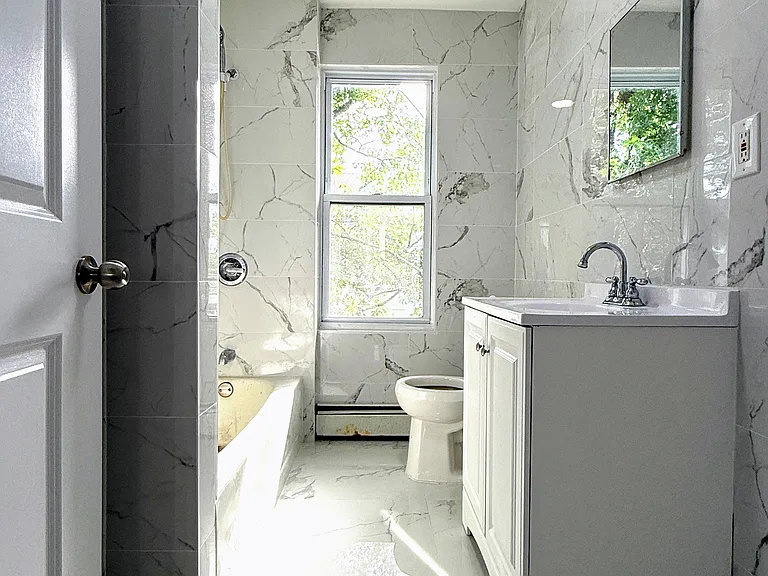 40 Atlantic Ave #3 — Photo 8