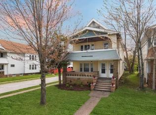 2113 Bunts Rd #UP, Lakewood, OH 44107