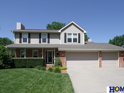 4121 S 82nd St, Lincoln, NE, 68506