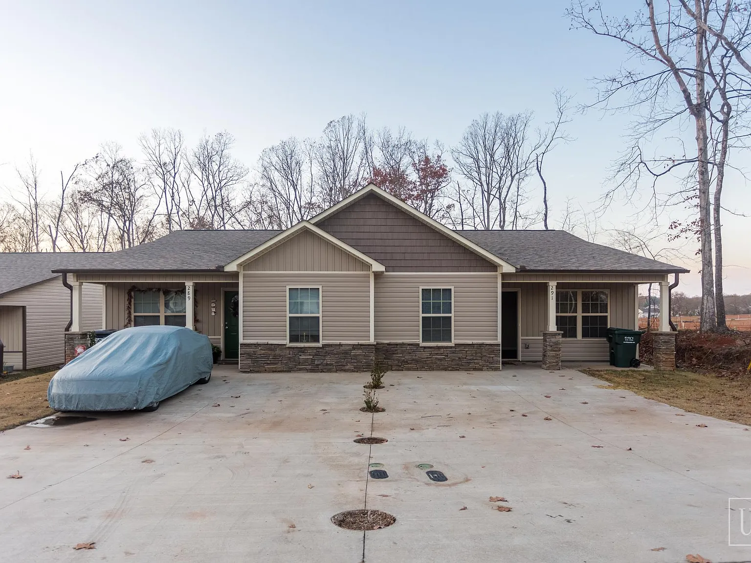 3 bed, 1188 sqft, $1,545 — Photo 1