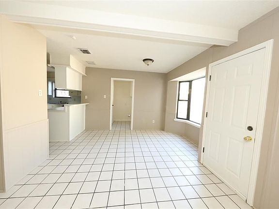 4th image of 7507 Lacy Hill Dr