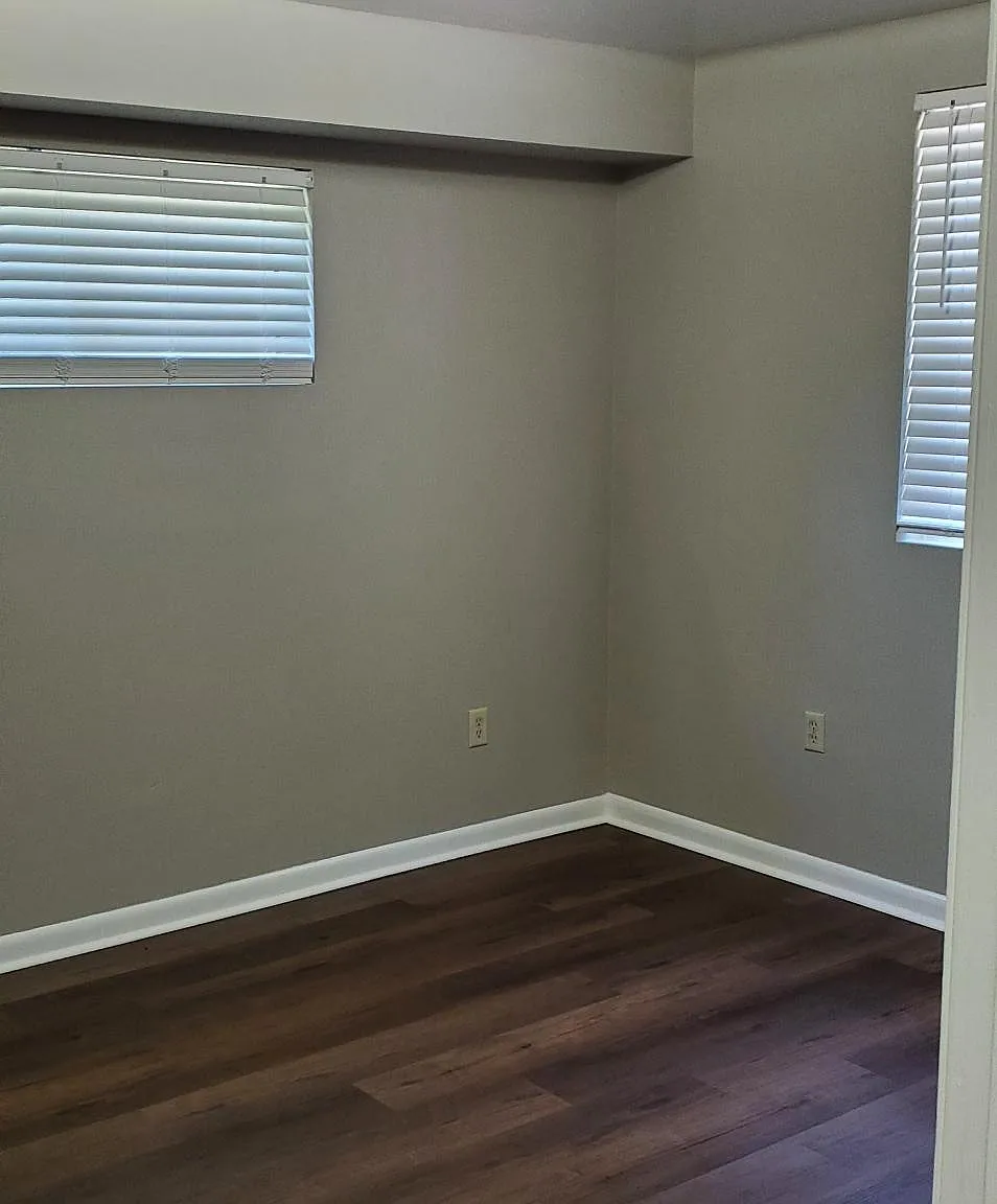 2 bed, 800 sqft, $1,250 — Photo 3