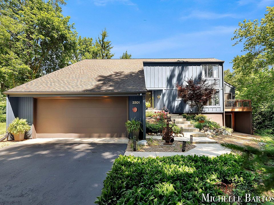 1st image of 3301 Midland Dr SE