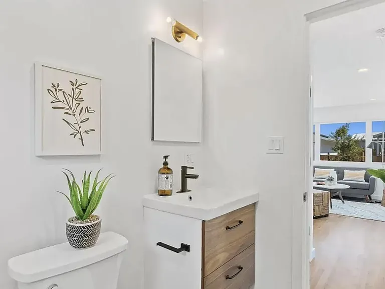 1415 Seabright Ave #B — Photo 12