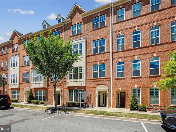 7144 Proclamation Pl, Frederick, MD 21703