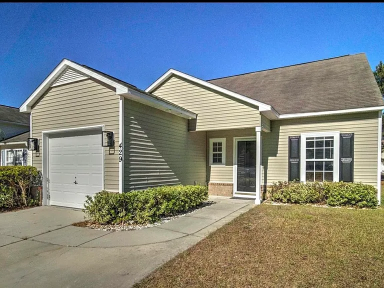 429 Bellegrove Dr — Photo 1