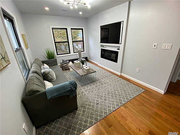 5th image of 112-11 197th St