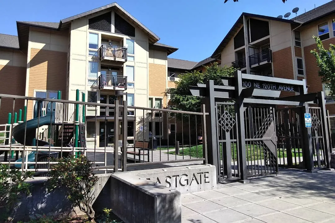 Eastgate Station — Photo 4