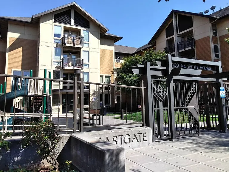 Eastgate Station — Photo 4