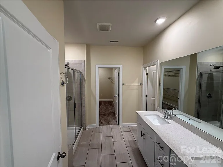 11838 Red Leaf Dr — Photo 12