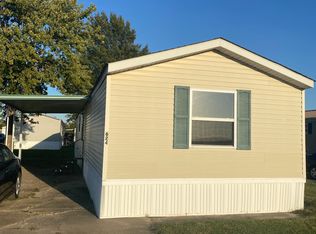 618 Charles St, Gillespie, IL 62033