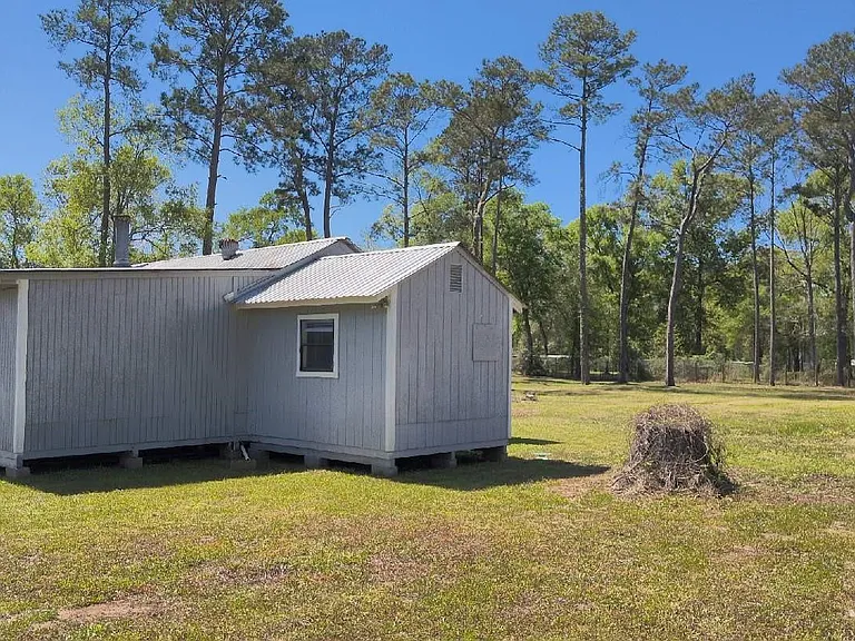 18397 Deer Glen West Dr — Photo 3