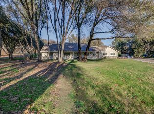 14300 Molluc Dr, Red Bluff, CA 96080