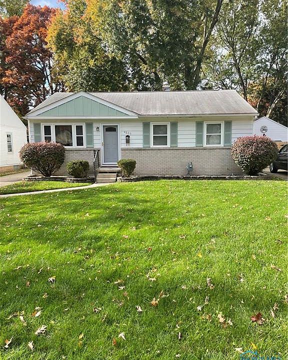1st image of 4805 Harbord Dr