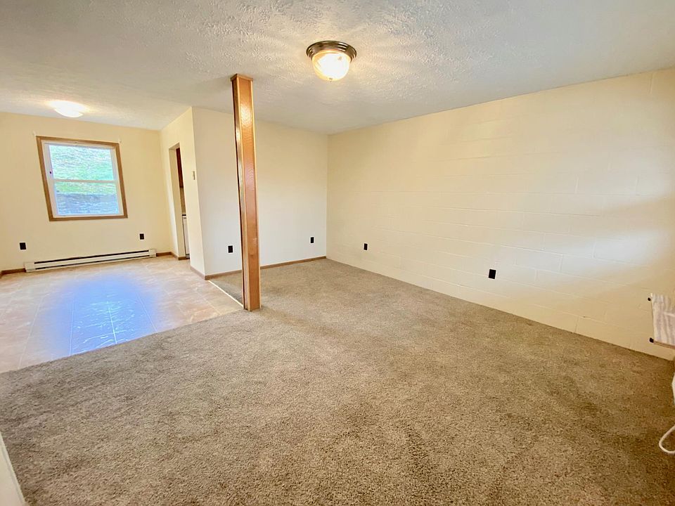 1558 Van Voorhis Rd WV Zillow