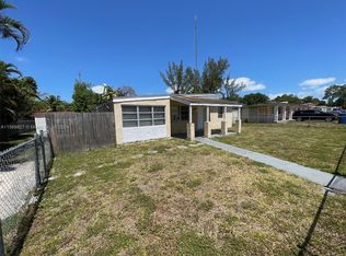 117 Miami Gardens Rd, Hollywood, FL 33023