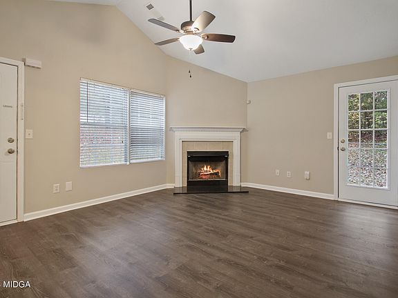 3rd image of 100 Sydney Woods Dr
