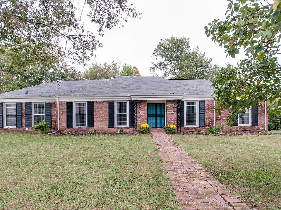 1st image of 1013 Edwin Warner Dr