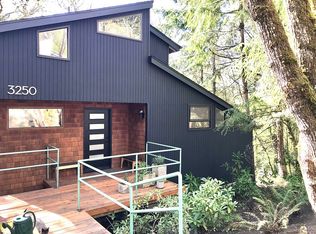 3250 Whitten Dr, Eugene, OR