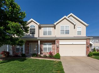 1666 Summit Terrace Ct, Fenton, MO 63026