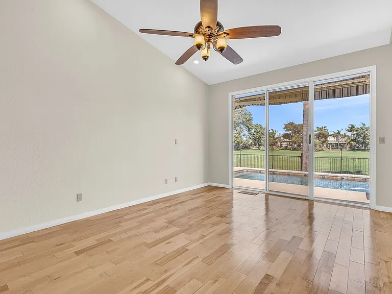 2317 Wayfarer Dr — Photo 35