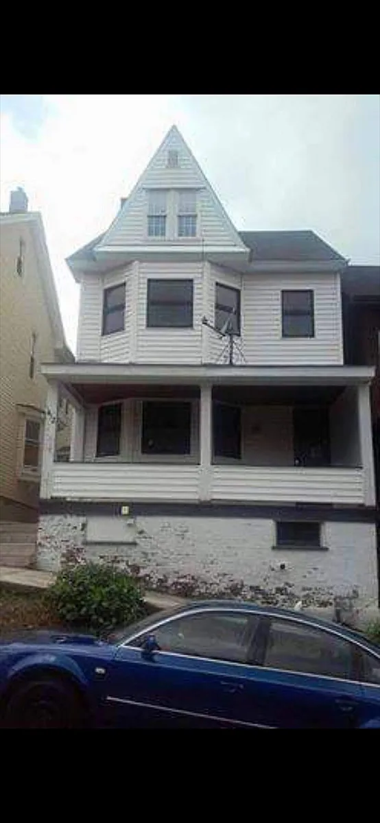 Building Photo - 1412 18th Ave #2