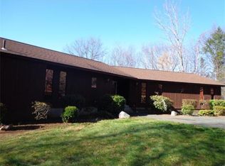 214 Southampton Rd, Holyoke, MA 01040