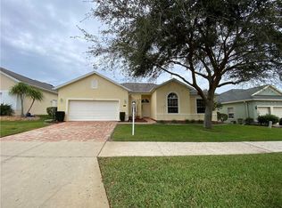 3741 Woodleaf Ct, Leesburg, FL 34748