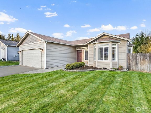 4th image of 25309 38th Avenue E
