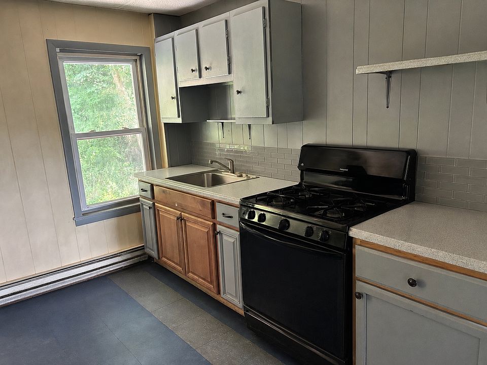 1st image of 1504 Main St #2-R