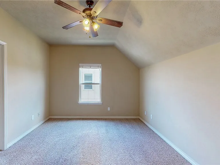 3416 Cullen Trl #A — Photo 30