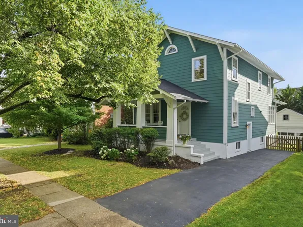 1602 N Danville St, Arlington, VA 22201