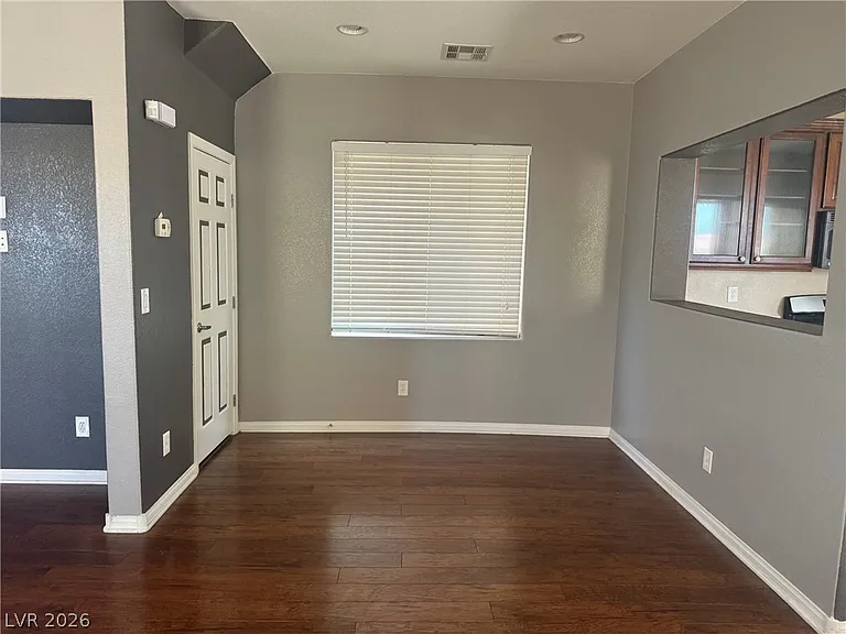 10815 Ackers Dr — Photo 4