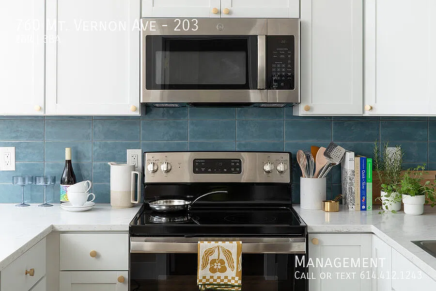 Beautiful New Apartment Community - The Luminary — Photo 4