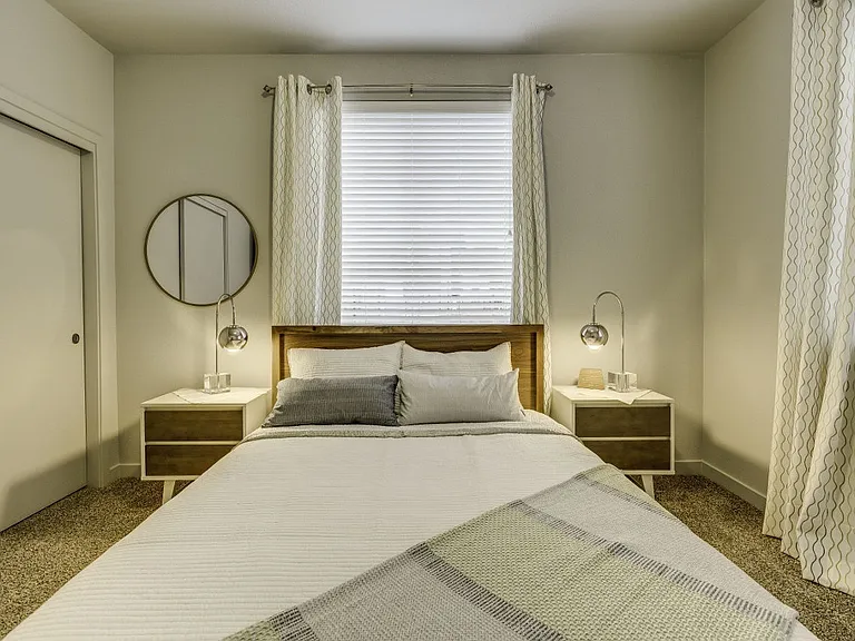 Union Park Apartments — Photo 19