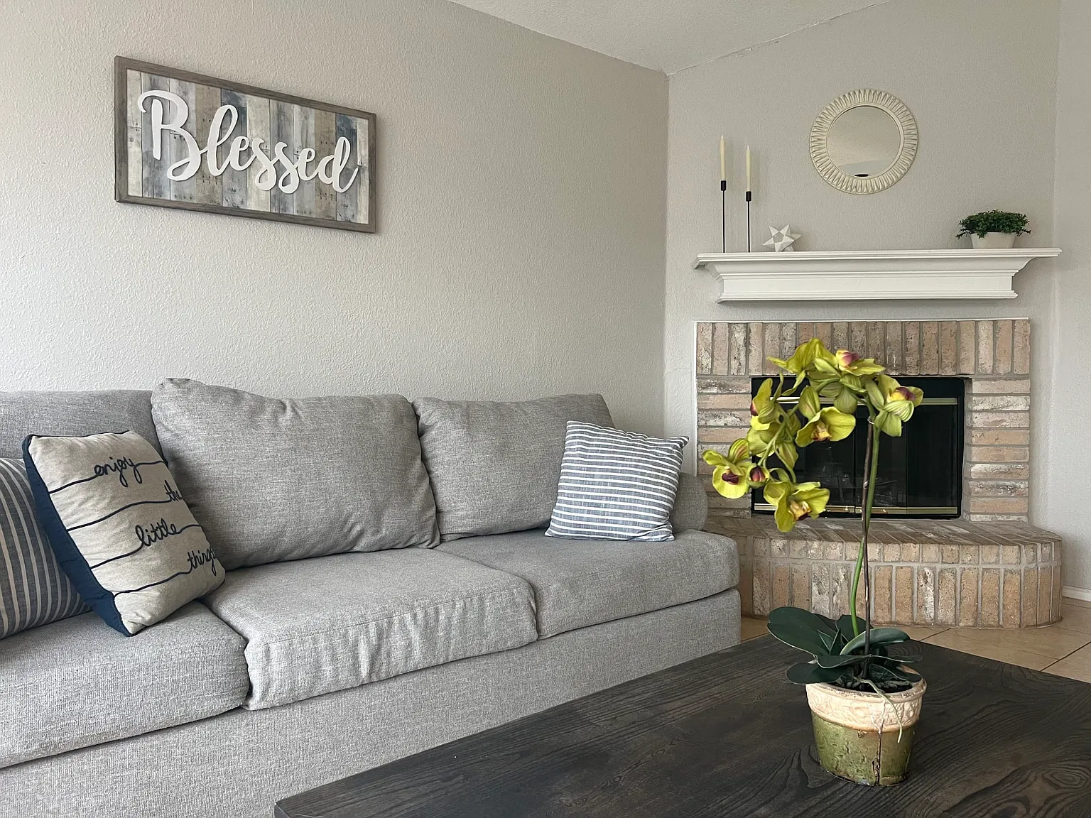 3 bed, $3,375 — Photo 1