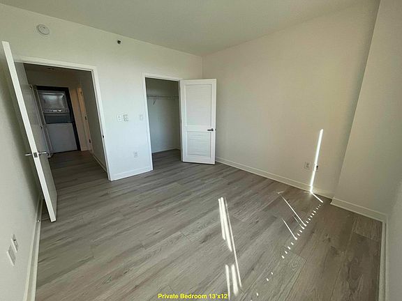3rd image of 300 King St #1