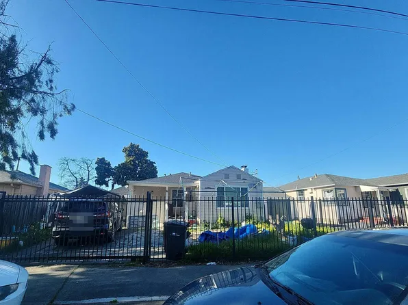 1909 99th Ave, Oakland, CA 94603