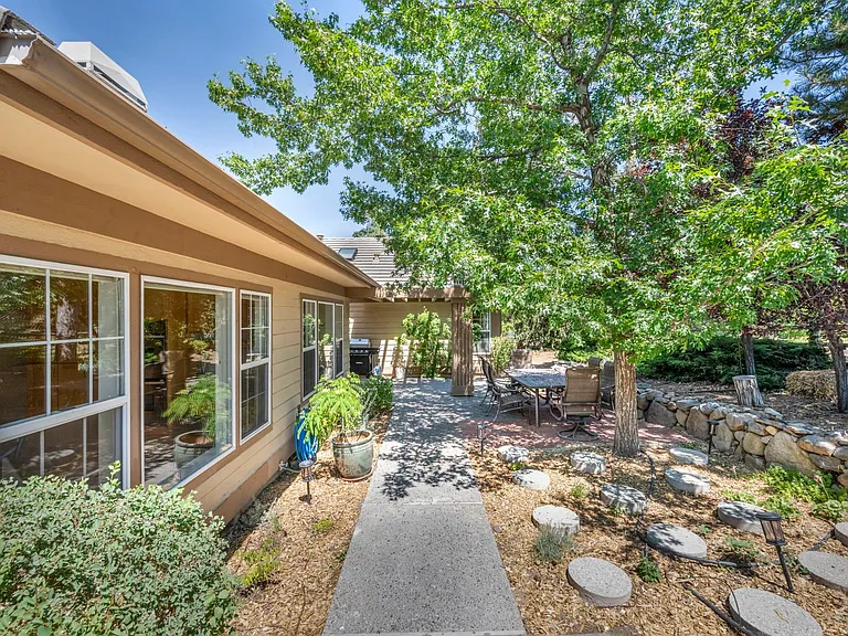 14220 W Windriver Ln — Photo 40