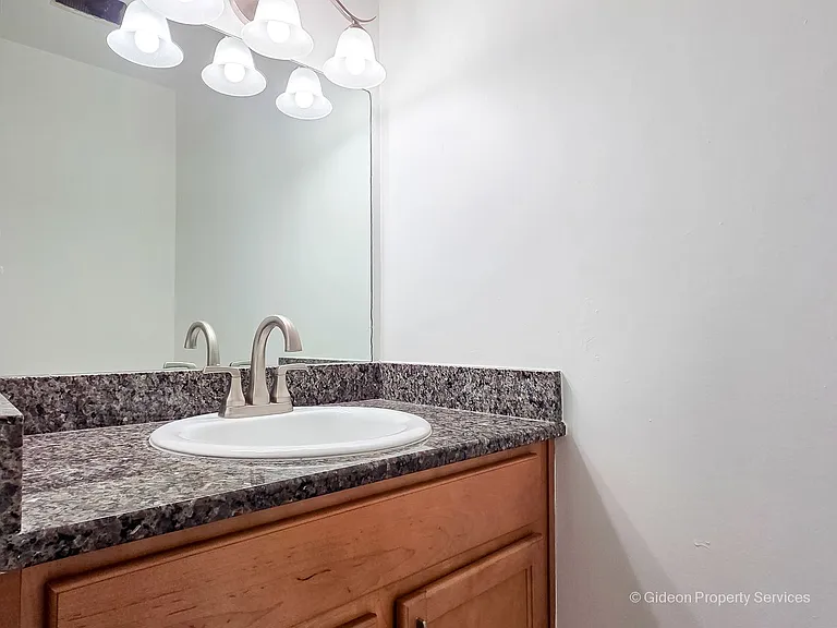 711 SW 75th St #106 — Photo 10