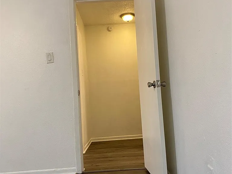 5002 Blue Spruce Cir #A — Photo 17