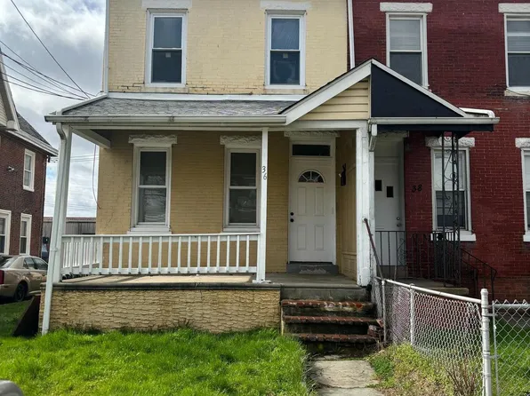 36 Chestnut St, Darby, PA 19023