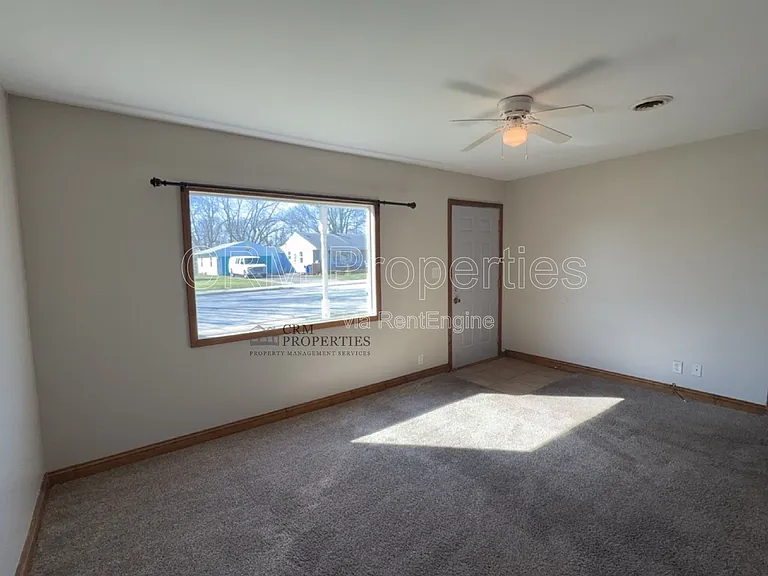 1504 N Philips St — Photo 5