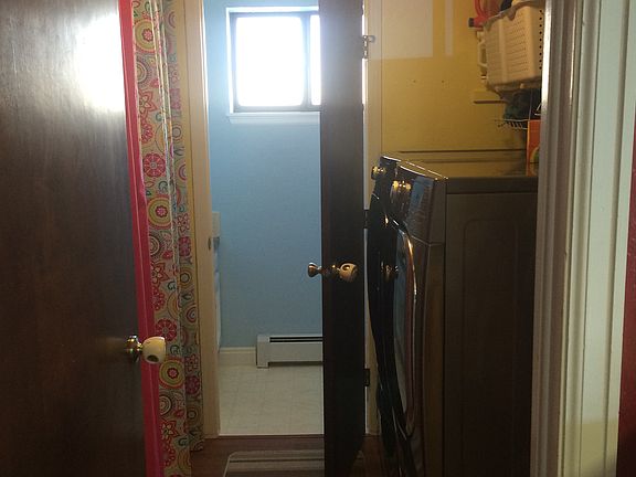 Laundry with lots of storage