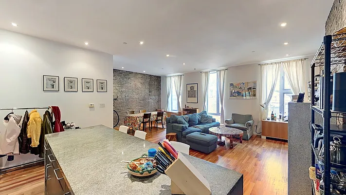 Rented by LG Fairmont Group | media 38