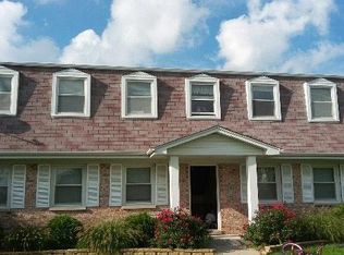 653 Melrose Ln APT 1, Beecher, IL 60401