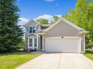 3877 W De Blaay Ct SE, Kentwood, MI 49512