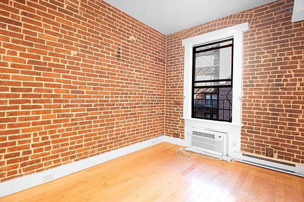 Rented by Douglas Elliman | media 7