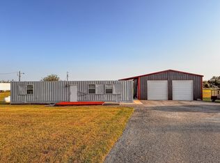 350 Summerfield Ct E, Springtown, TX 76082